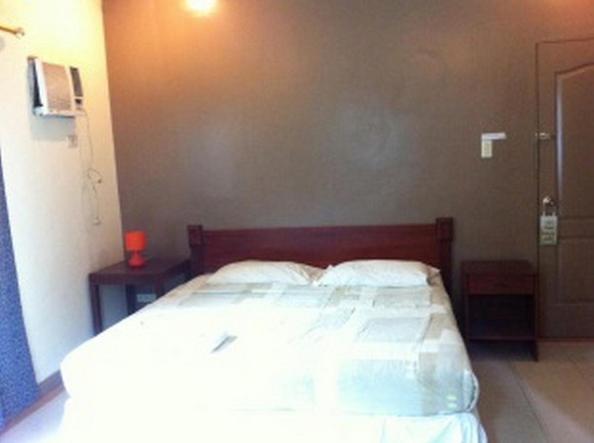 Balibago Villa Hotel Angeles Exteriör bild