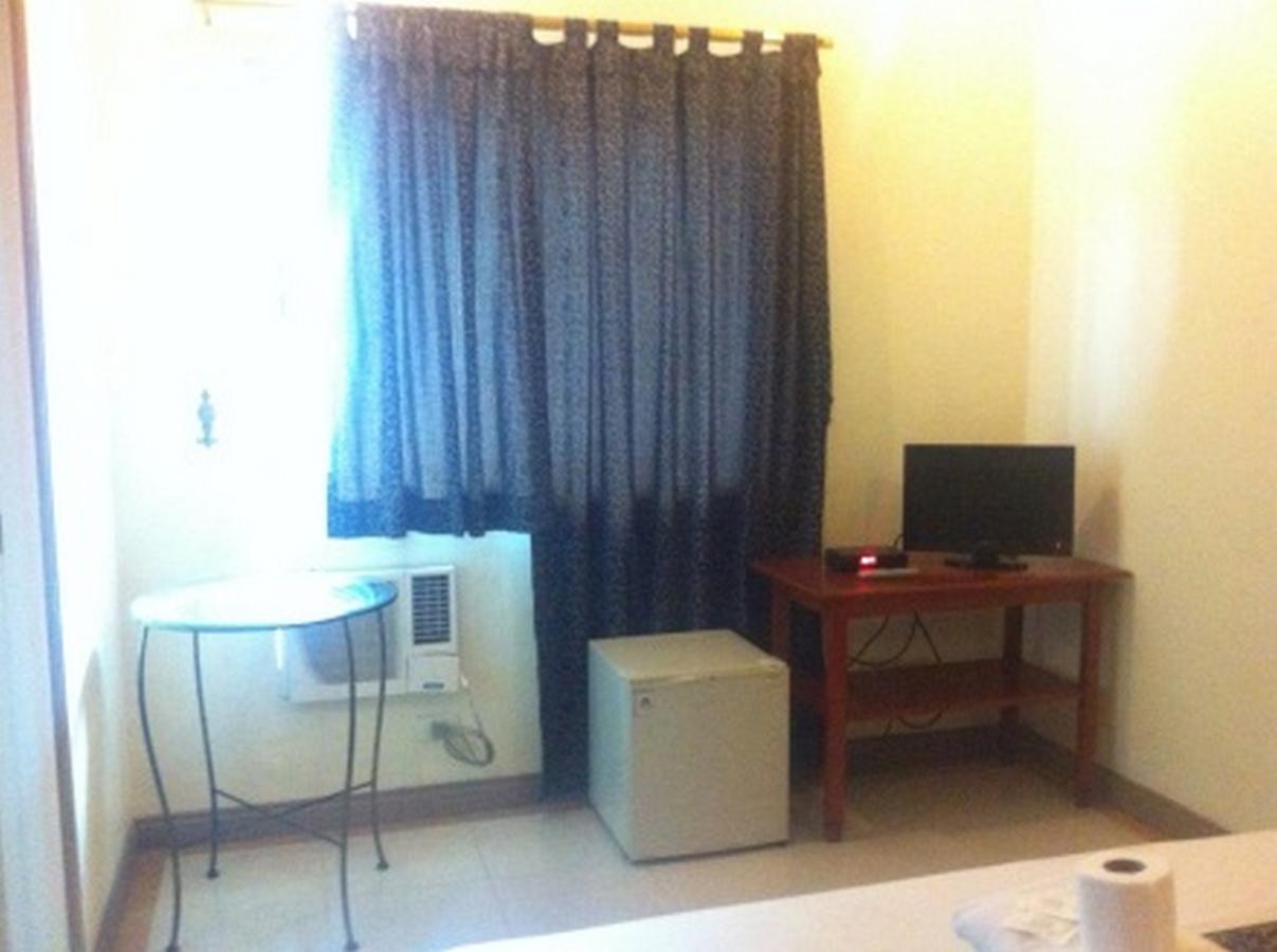 Balibago Villa Hotel Angeles Exteriör bild